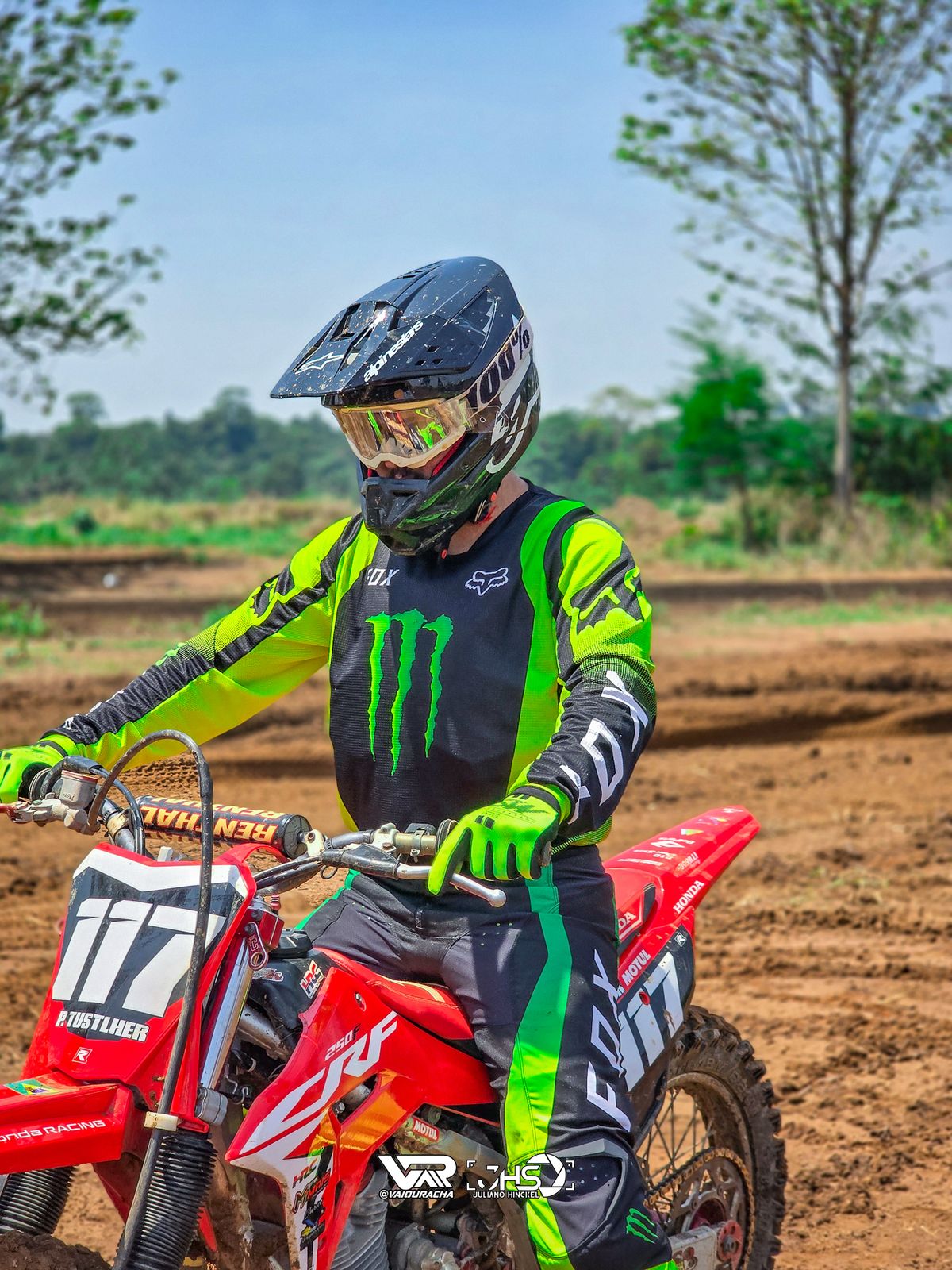 Piloto da Amazon Struthio